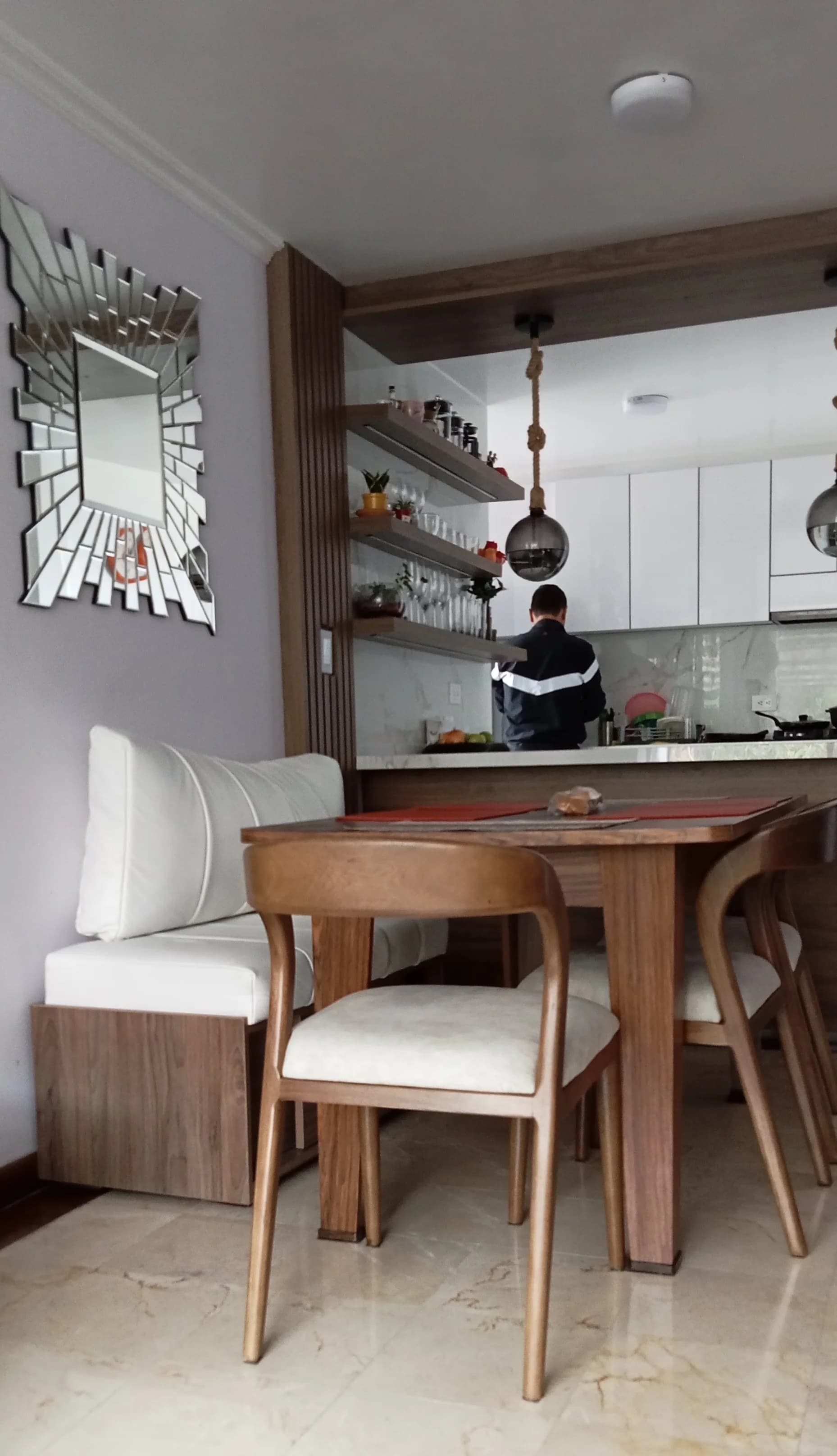 Cocina Lineal V. — Salitre Oriental